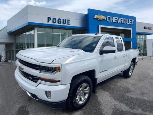 Used 2018 Chevrolet Silverado 1500 LT w/ All Star Edition image 4
