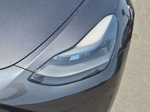 Used 2024 Tesla Model Y Long Range AWD/4WD image 13