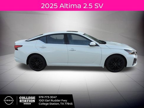New 2025 Nissan Altima 2.5 SV w/ SV Special Edition Package image 2