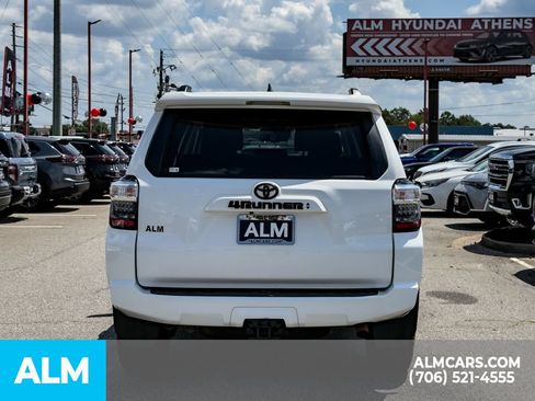 Used 2023 Toyota 4Runner SR5 Premium w/ Moonroof Package RWD image 5