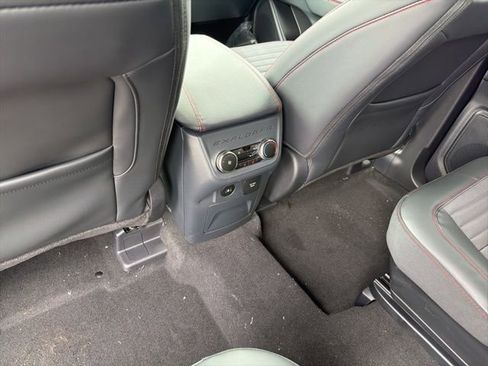 New 2026 Ford Explorer ST-Line image 9