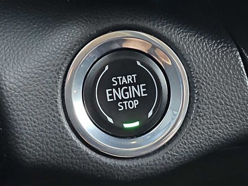 Used 2023 Buick Envision Essence w/ Sport Touring Package AWD/4WD image 24