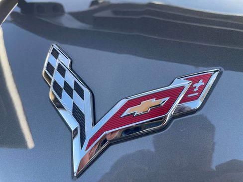 Used 2015 Chevrolet Corvette Stingray 2dr Convertible w/1LT image 43