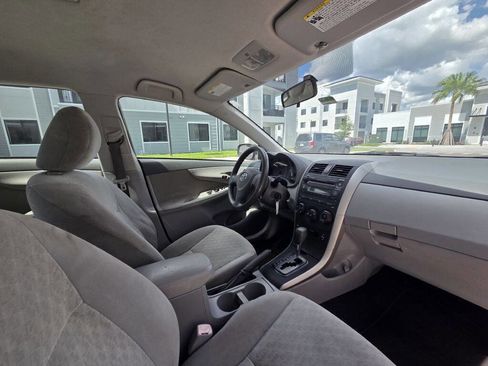 Used 2009 Toyota Corolla FWD image 39