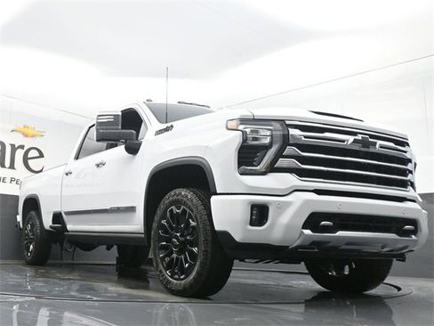 New 2025 Chevrolet Silverado 2500 High Country w/ Technology Package image 3