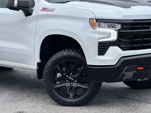 Used 2025 Chevrolet Silverado 1500 LT Trail Boss w/ LT Trail Boss Premium Package image 13