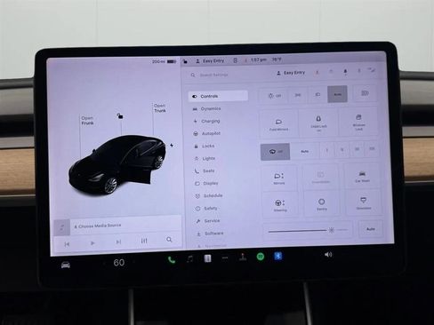 Used 2018 Tesla Model 3 Mid Range RWD image 24