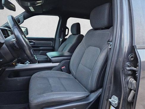 Used 2019 RAM 1500 Big Horn AWD/4WD image 14