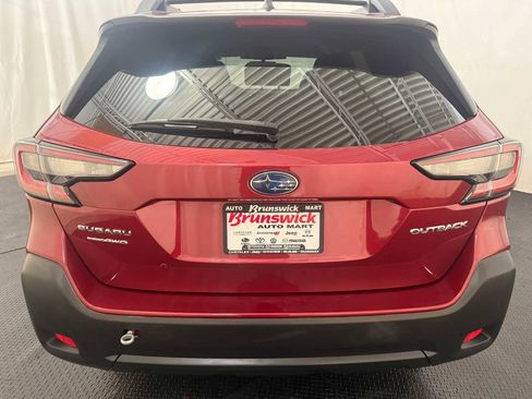 Certified 2023 Subaru Outback Premium image 16