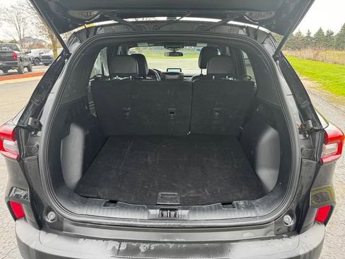 Used 2025 Ford Escape ST-Line image 17
