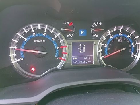 Used 2018 Toyota 4Runner TRD Off-Road Premium image 40