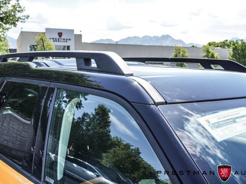 Used 2023 Ford Bronco Sport Badlands AWD/4WD image 5