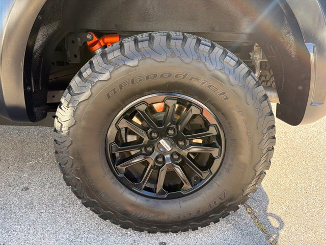 Used 2025 Ford F150 Raptor AWD/4WD image 30