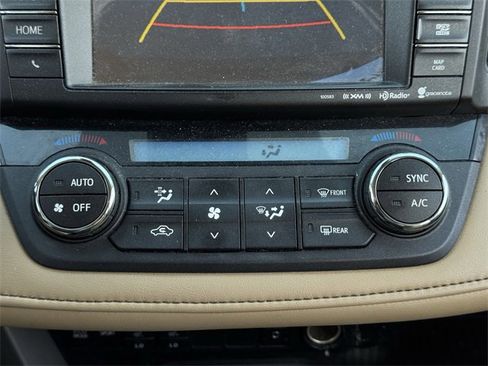 Used 2018 Toyota RAV4 Limited w/ All Weather Liner Package image 18