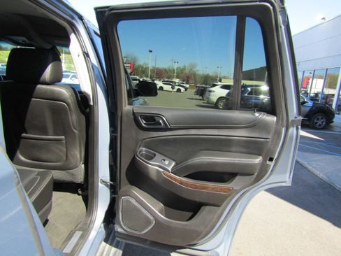 Used 2015 Chevrolet Tahoe LT w/ Luxury Package image 14