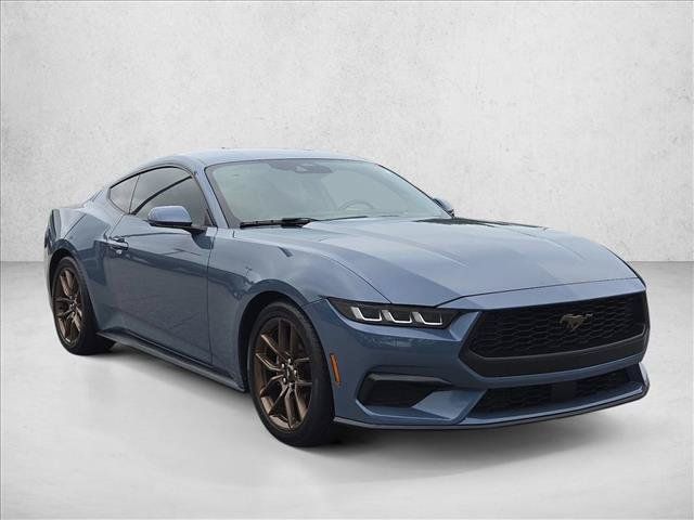Used 2025 Ford Mustang Premium RWD image 3