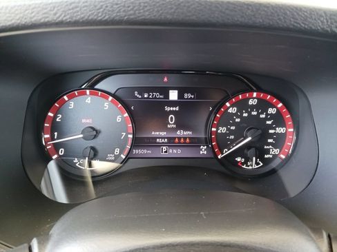 Used 2023 Nissan Frontier PRO-4X w/ Pro-4X Premium Package AWD/4WD image 9
