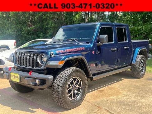 Used 2024 Jeep Gladiator Sport AWD/4WD image 1