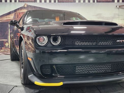 Used 2023 Dodge Challenger SRT Hellcat Redeye image 5