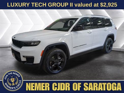 New 2025 Jeep Grand Cherokee L Limited w/ Luxury Tech Group II image 2