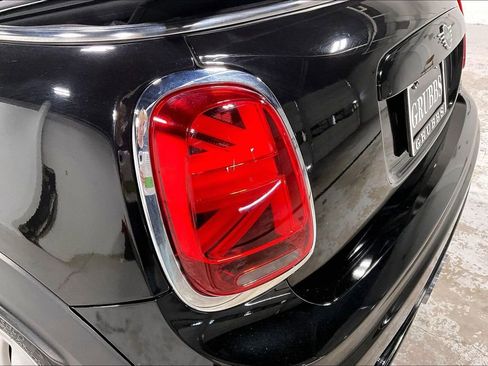 Used 2021 MINI Cooper John Cooper Works w/ 6.5" Touchscreen Package FWD image 37