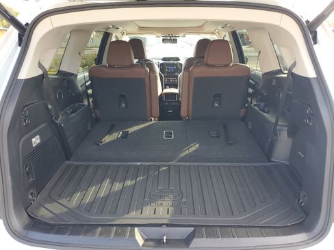 Used 2020 Subaru Ascent Touring w/ Popular Package #2A image 15