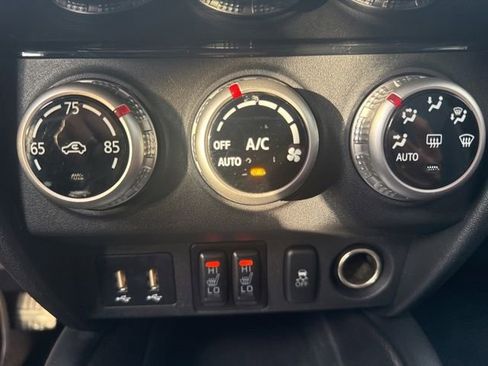 Used 2023 Mitsubishi Outlander Sport SE image 44