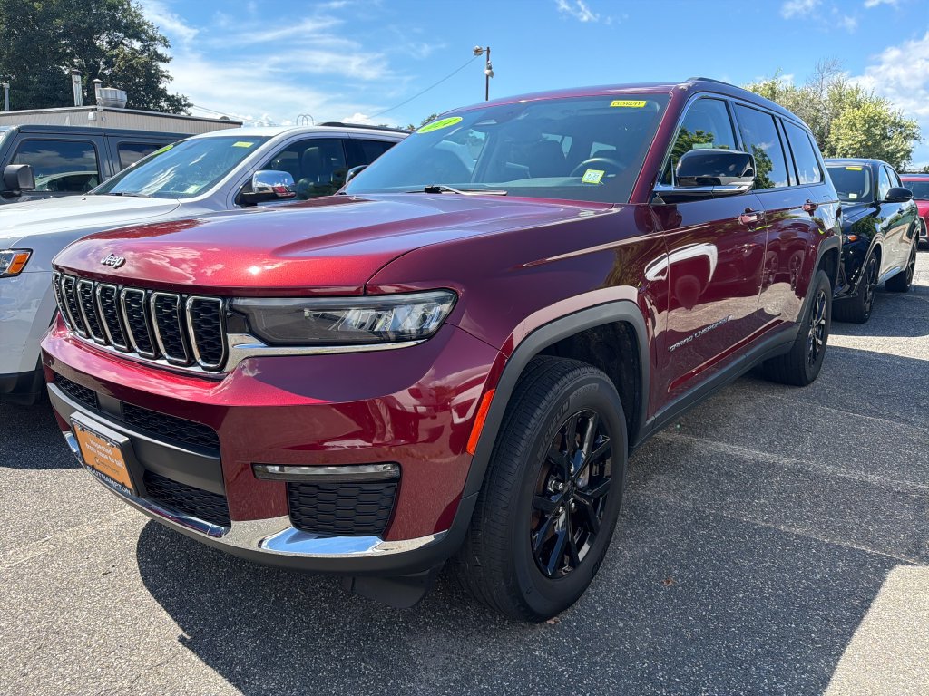 Used 2021 Jeep Grand Cherokee L Limited AWD/4WD image 1