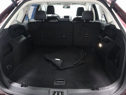 Certified 2024 Ford Edge SEL w/ Convenience Package image 17