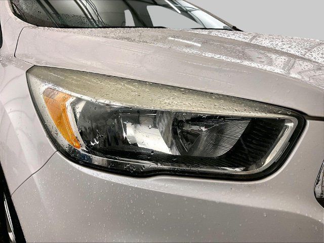 Used 2017 Ford Escape SE AWD/4WD image 27