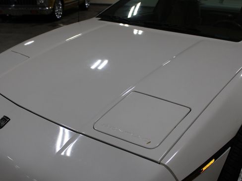 Used 1988 Pontiac Fiero GT image 15
