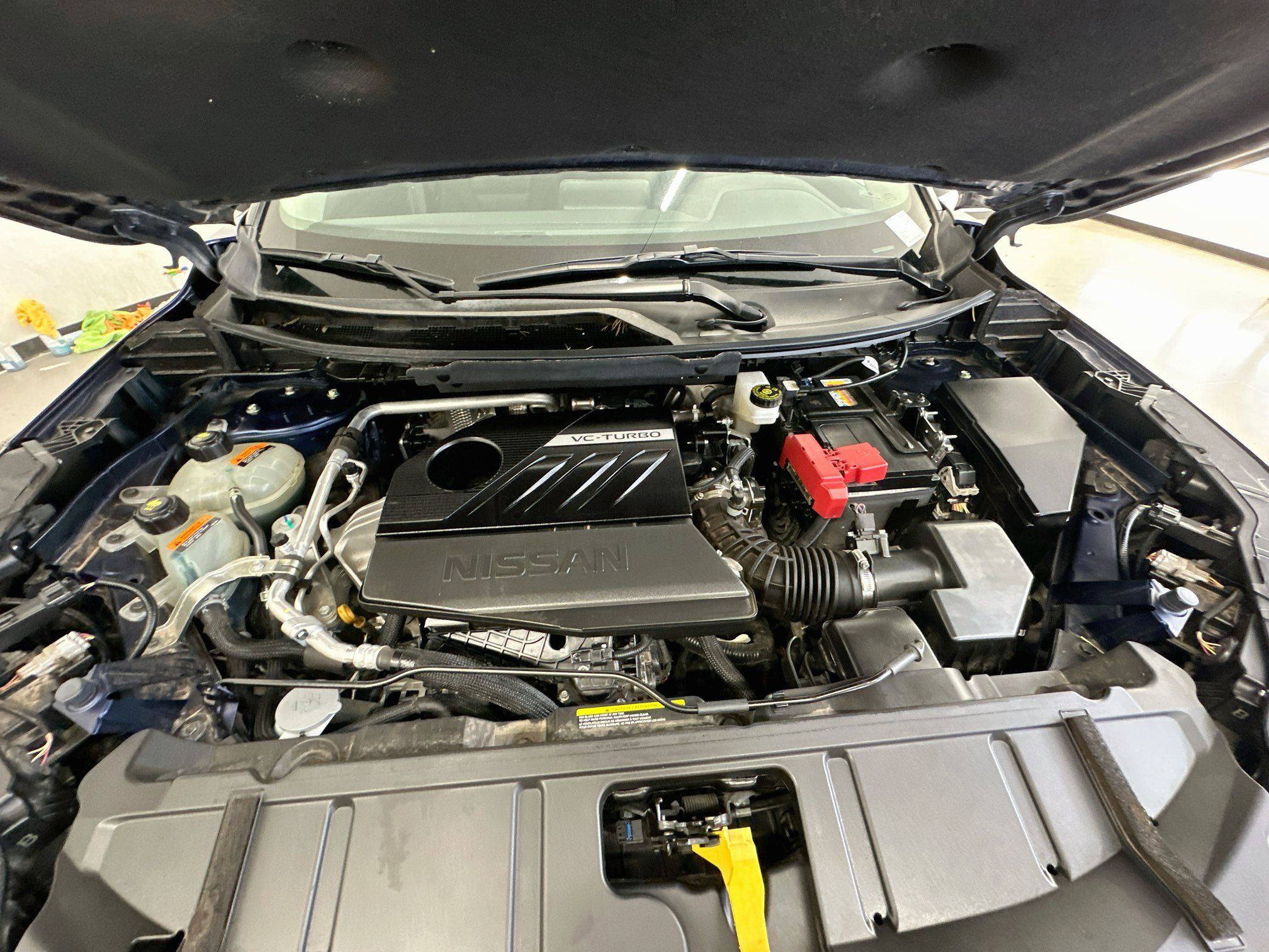 Used 2025 Nissan Rogue SV AWD/4WD image 34