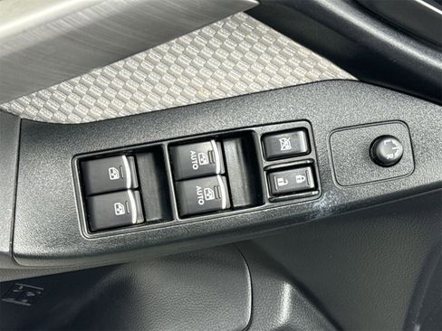 Used 2017 Subaru Forester 2.5i Premium w/ Protection Package #1 image 17