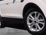 Used 2019 Ford Escape SE image 3