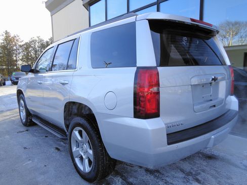 Used 2019 Chevrolet Tahoe LT w/ Luxury Package image 7