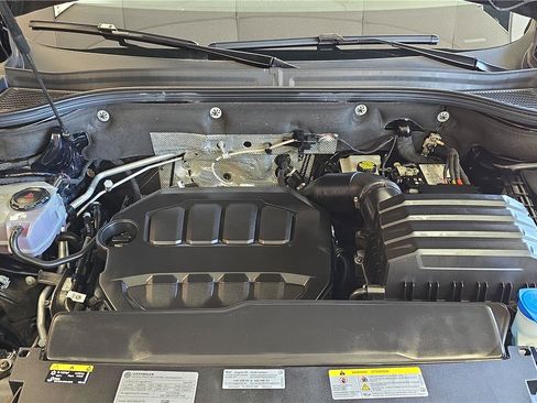 Used 2024 Volkswagen Atlas Cross Sport SE AWD/4WD image 27