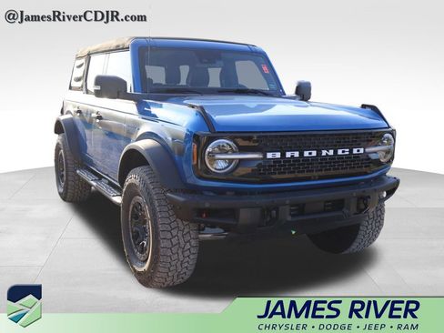 Used 2024 Ford Bronco Wildtrak AWD/4WD image 10