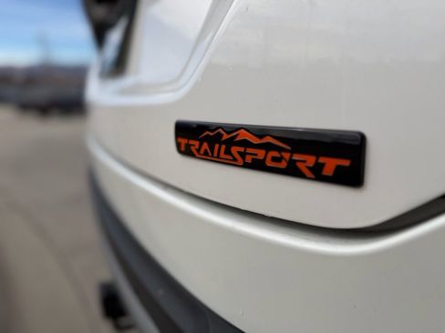 Used 2024 Honda Pilot TrailSport image 10