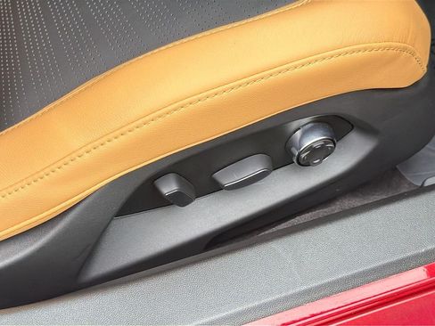 Used 2025 Chevrolet Corvette E-Ray w/ Stealth Interior Trim Package AWD/4WD image 33