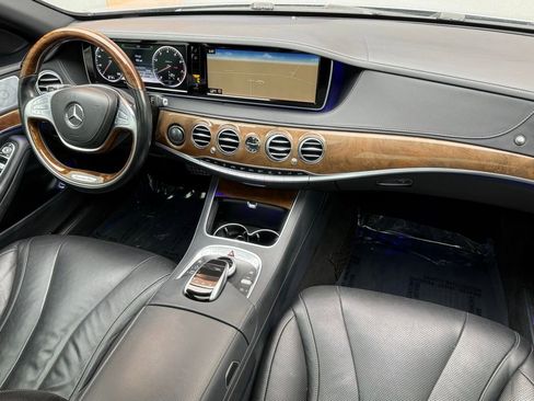 Used 2015 Mercedes-Benz S 550 Sedan image 27