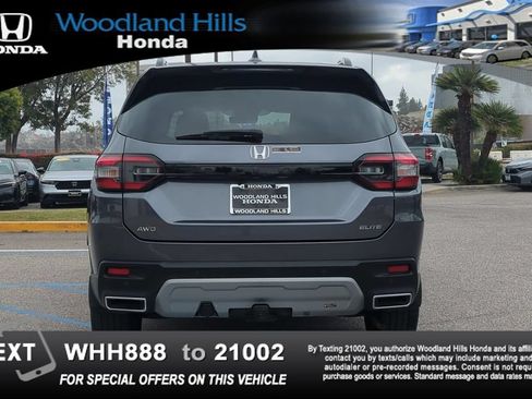 Used 2025 Honda Pilot Elite image 6
