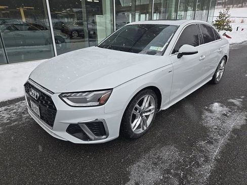 Used 2023 Audi A4 2.0T Premium w/ Convenience Package image 15