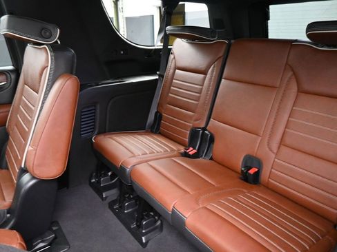 Used 2023 GMC Yukon XL Denali Ultimate image 20