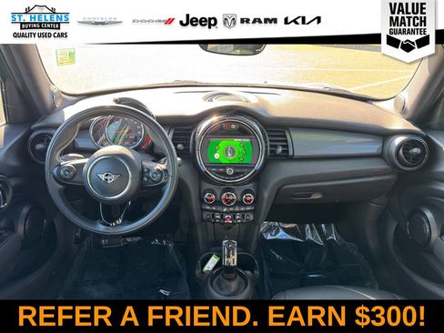 Used 2020 MINI Cooper 4-Door Hardtop w/ Storage Package image 19