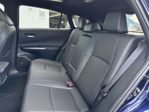Used 2024 Toyota Venza Limited image 18