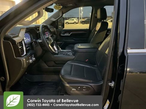 Used 2024 GMC Sierra 2500 Denali w/ Denali Reserve Package image 15