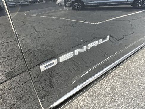 Certified 2024 GMC Yukon XL Denali Ultimate image 32