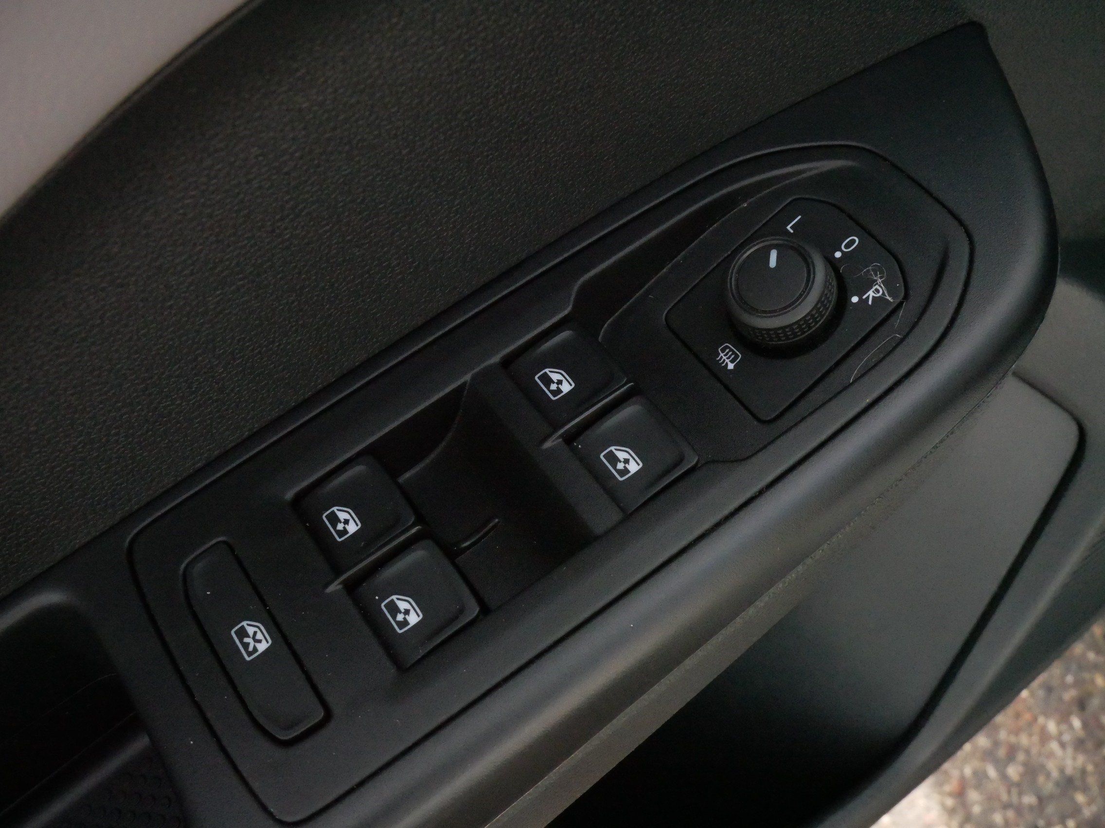 Certified 2023 Volkswagen Taos SE AWD/4WD image 19
