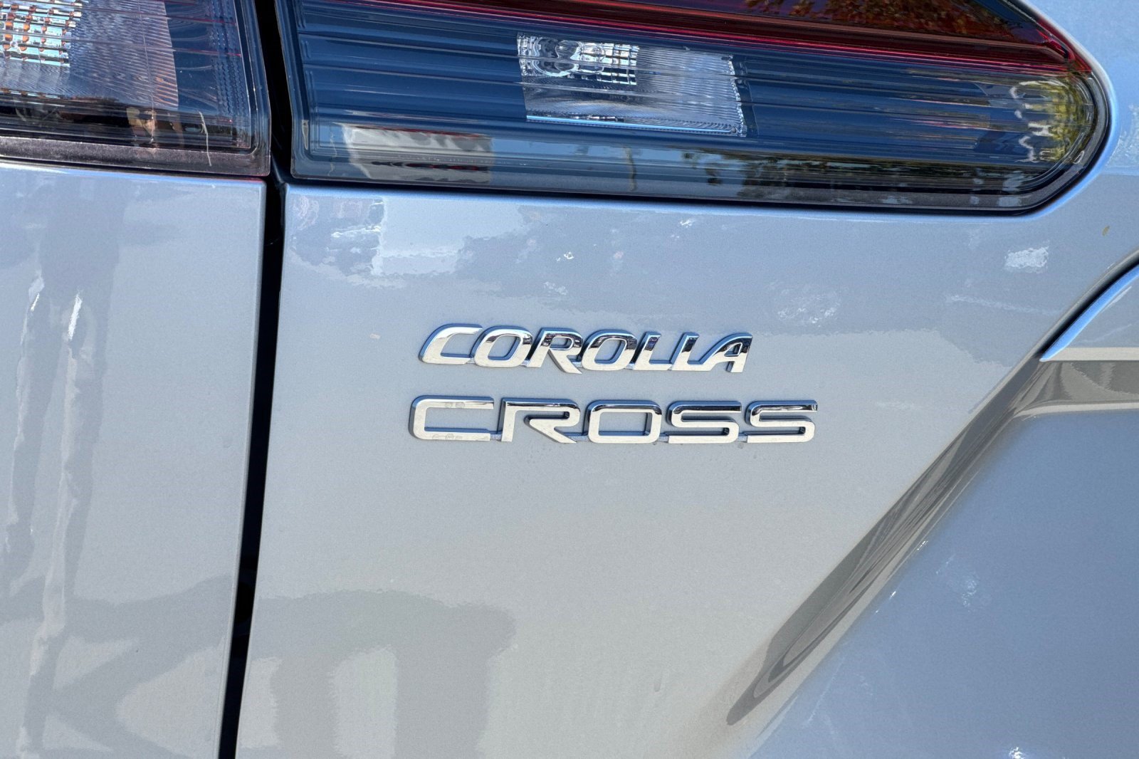 Used 2026 Toyota Corolla Cross LE w/ Moonroof Package FWD image 29