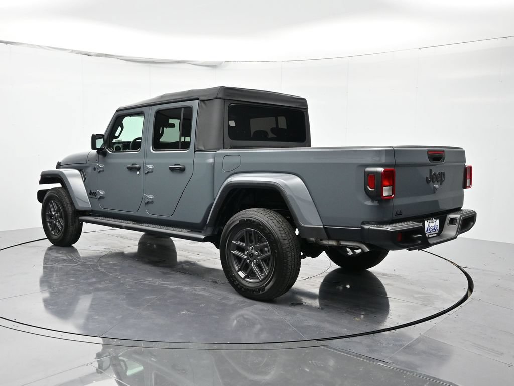 New 2026 Jeep Gladiator Sport AWD/4WD image 7